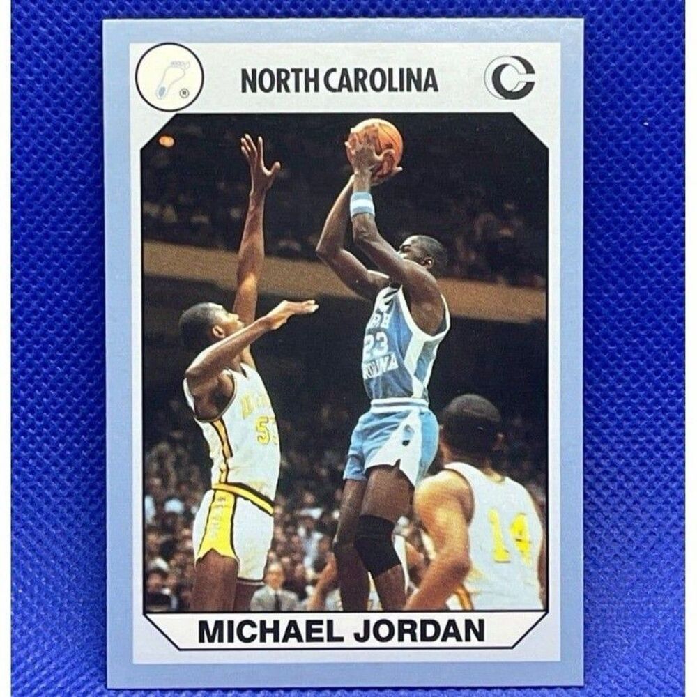 Michael Jordan Card 1990 Collegiate Collection North Carolina #44. Very Nice!
